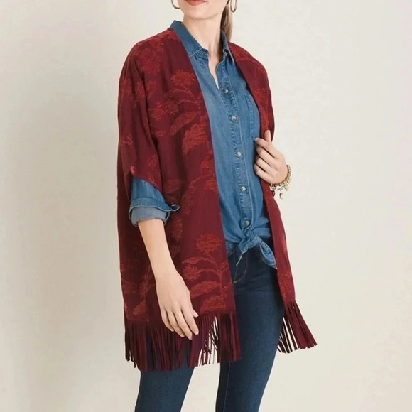 Chico’s Chenille Floral Jacquard Loose Fit Fringed Chenille Ruana Wrap Red S/M - Picture 1 of 10